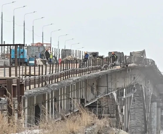 Депстрой не смог назвать дату открытия моста у Телецентра в Омске.