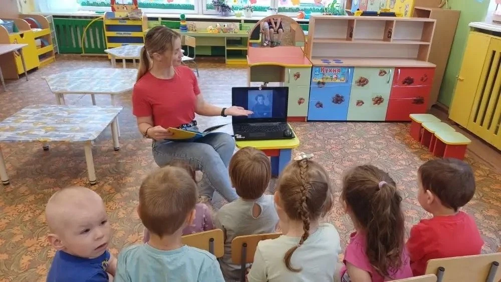 📚 Пушкин в гостях у малышей из групп №1 и  №2👧🏽🧒🏼👦🏻6 июня — день рождения А.С. Пушкина. Мы ре