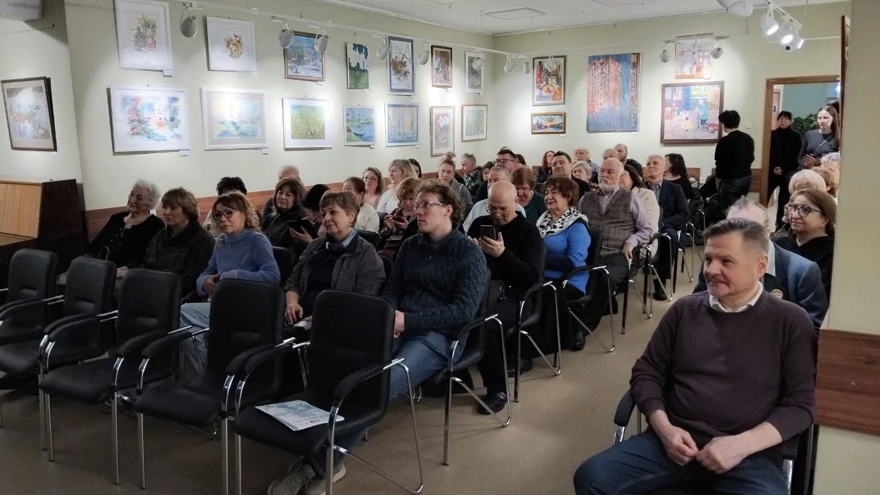 «Оттепель» в Троицком Доме учёных РАН: как мартовская выставка растопила лёд и подарила...