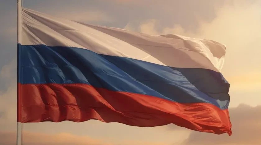 🇷🇺 Мэр Бийска поздравил жителей с Днём Государственного флага России