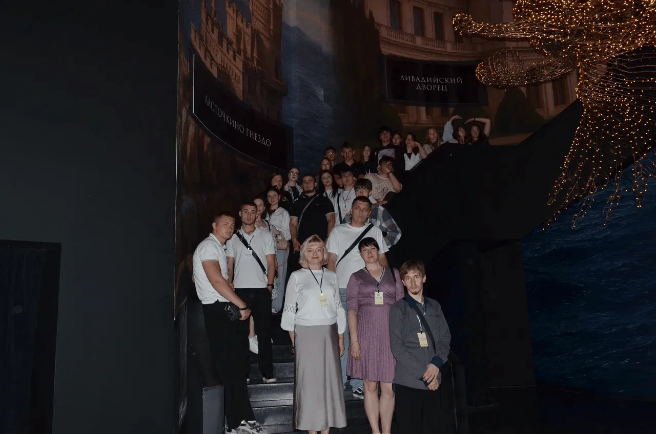 🛥Студенты ДОННУЭТ в «Родной гавани»  На прошлой неделе 30 наших студентов отправились в Севастополь,