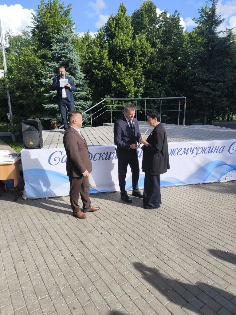 🌳В сквере им. Высоцкого встретился с жителями Самарского района