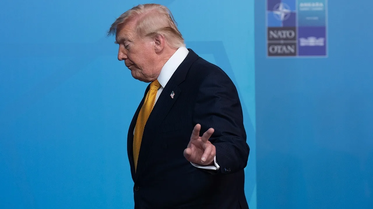Саммит НАТО излечил Трампа

Продолжаем собирать всё вонючее, что нападало 7-9 июля на «полях Саммита