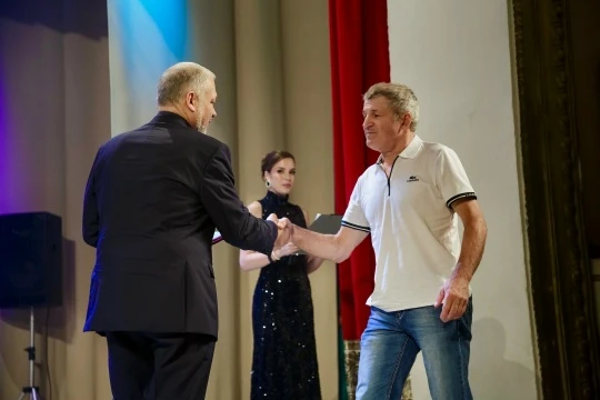 На Богословском алюминиевом заводе двое сотрудников удостоены звания «Почётный металлур...