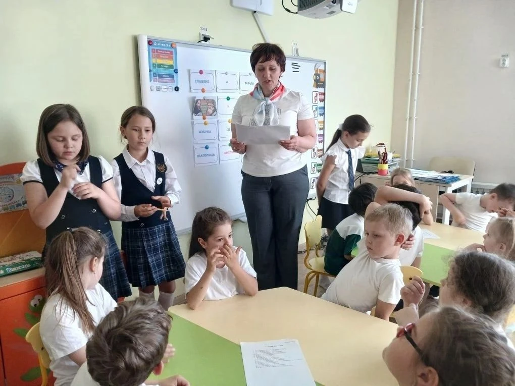 В рамках Всероссийской акции "Орлята-дошколятам", приуроченной ко Дню славянской письменности и куль