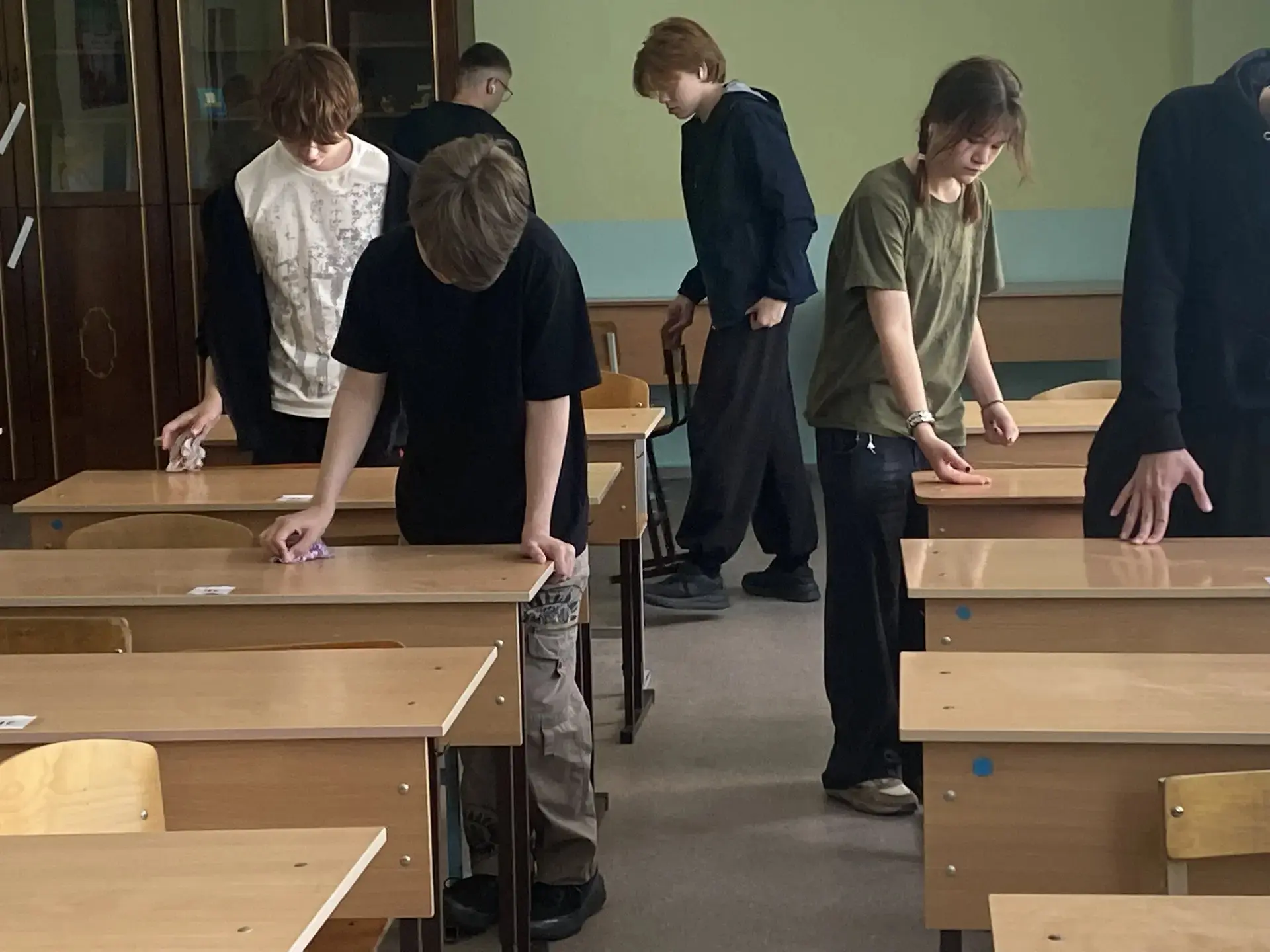 Лето — время не только для отдыха! Наши ребята из трудового лагеря дружно потрудились н...