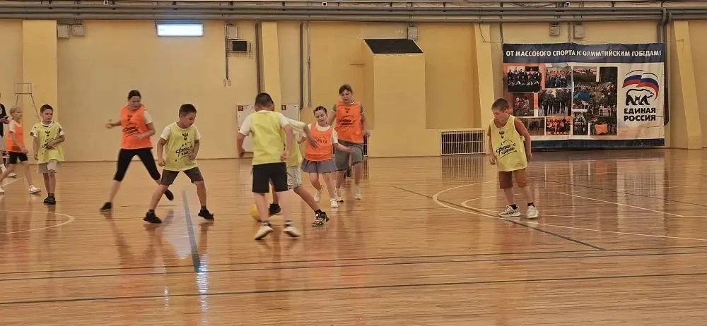 Сегодня у нас в лагере активный день ⚽️ 

Ребята играли в футбол и участвовали в интерактивной игре 