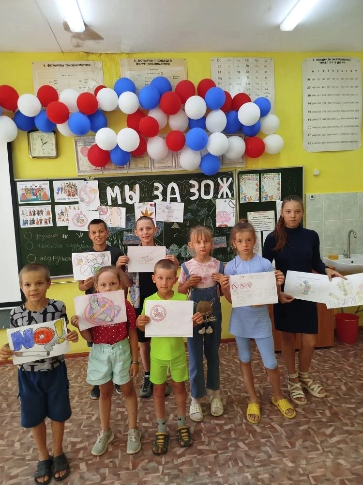 Мы за ЗОЖ! 💪🍏

Ребята, всем привет! 👋 Хотим поделиться с вами, как прошел наш насыщенный и очень 