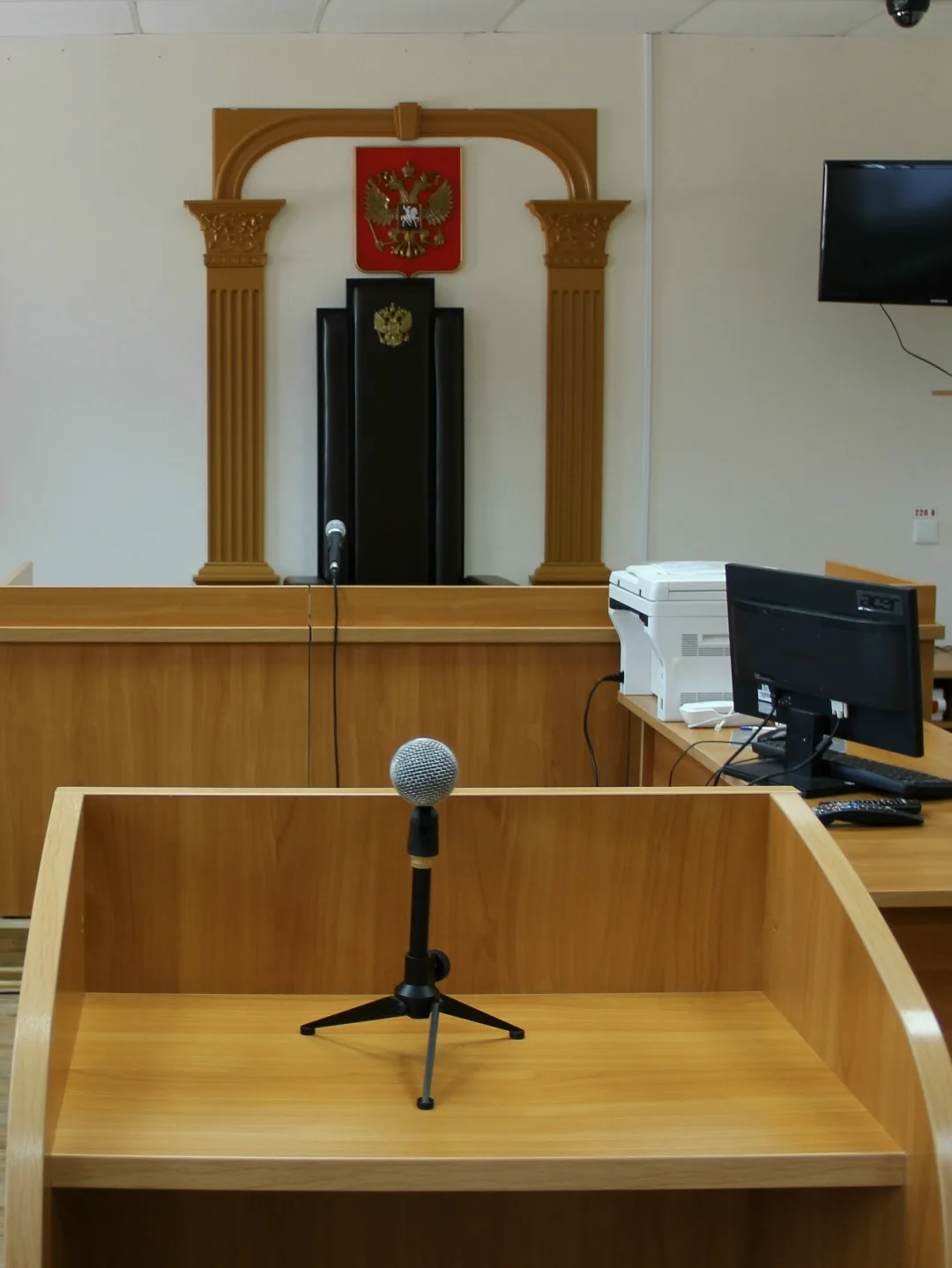 В суд поступило на рассмотрение уголовное дело об использовании поддельного водительско...