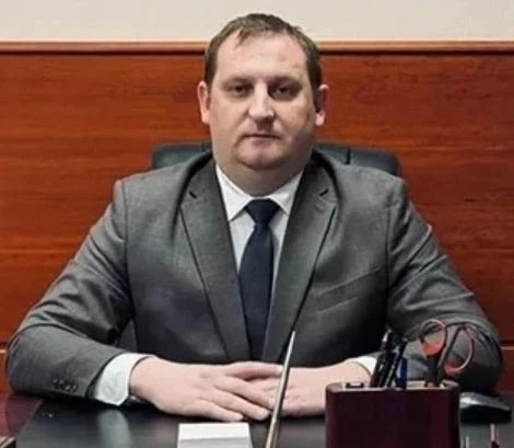ОЛЕГ САМСОНОВ - УВОЛЕН ИЗ МЭРИИ ЗА УТРАТУ ДОВЕРИЯ , ТЕПЕРЬ ДИРЕКТОР ВОДОКАНАЛА!
