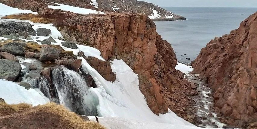 Териберка: путешествие в сердце Арктики  🌏 На весенних каникулах юнармейский отряд посетил город Мур
