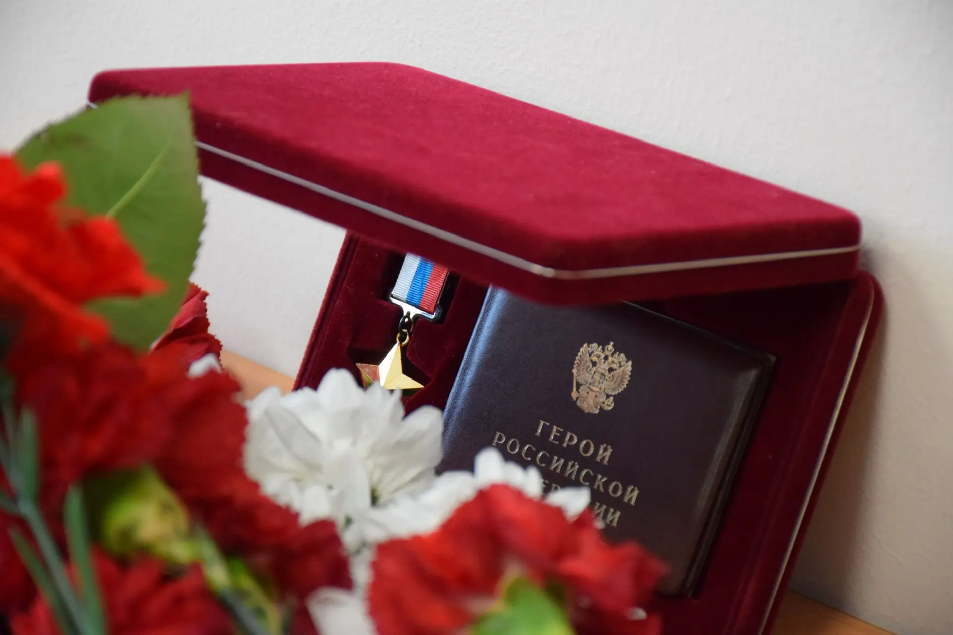 🇷🇺 Крючковской школе присвоили имя Героя России Максота Исмурзина