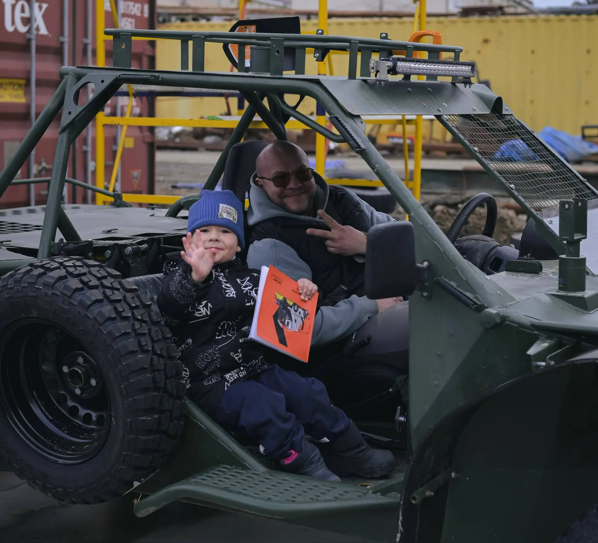 Всегда рады гостям. Прививаем любовь к технике с ранних лет 🚛