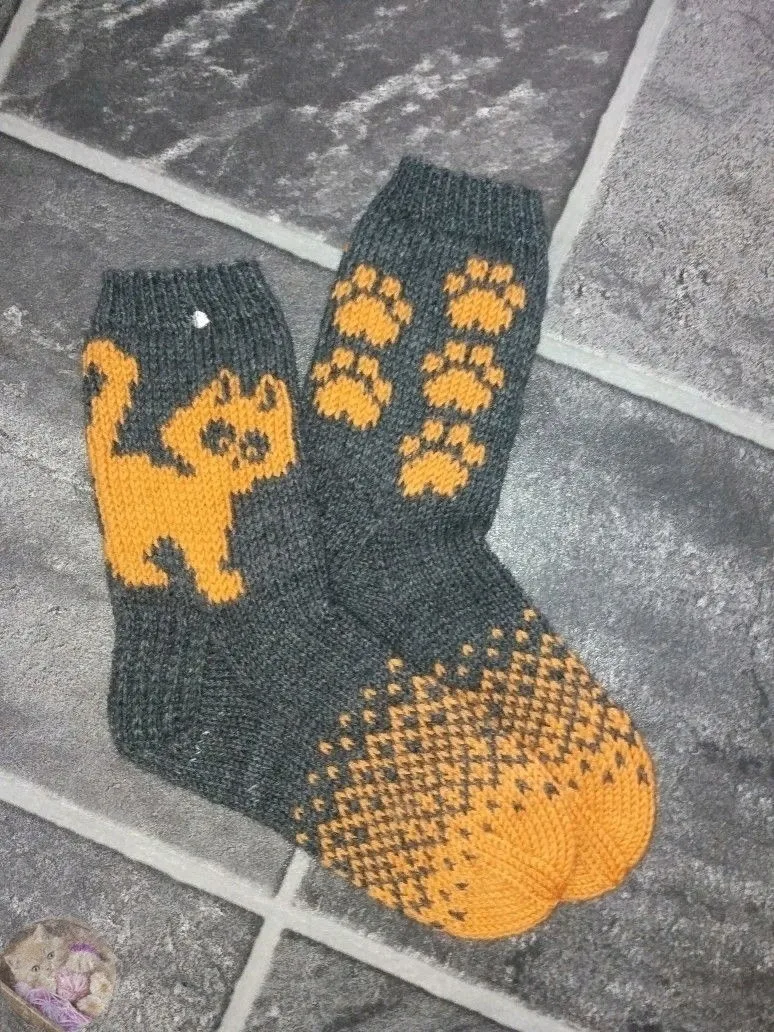 Носочки с котенком 🐈️