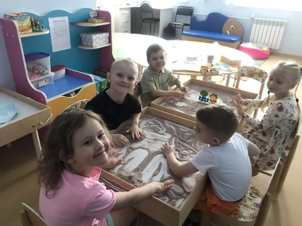 В гостях у Бельчонка-Приветика: учимся дружить и исследуем лес!  Сегодня  ребята из 7 детского сада 