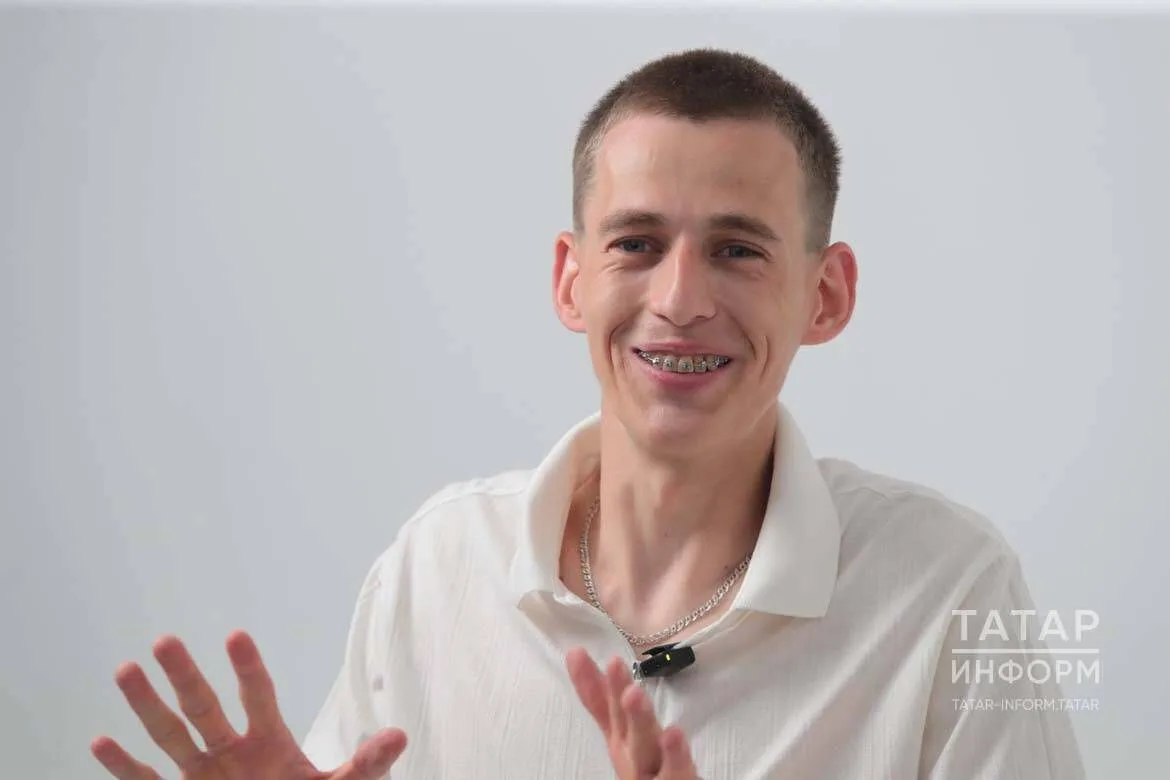 «Илсөя Бәдретдинова башкаруындагы миңа иң ошаган җыр – «Юри генә» иде. Сәхнәгә менәр алдыннан ничек 