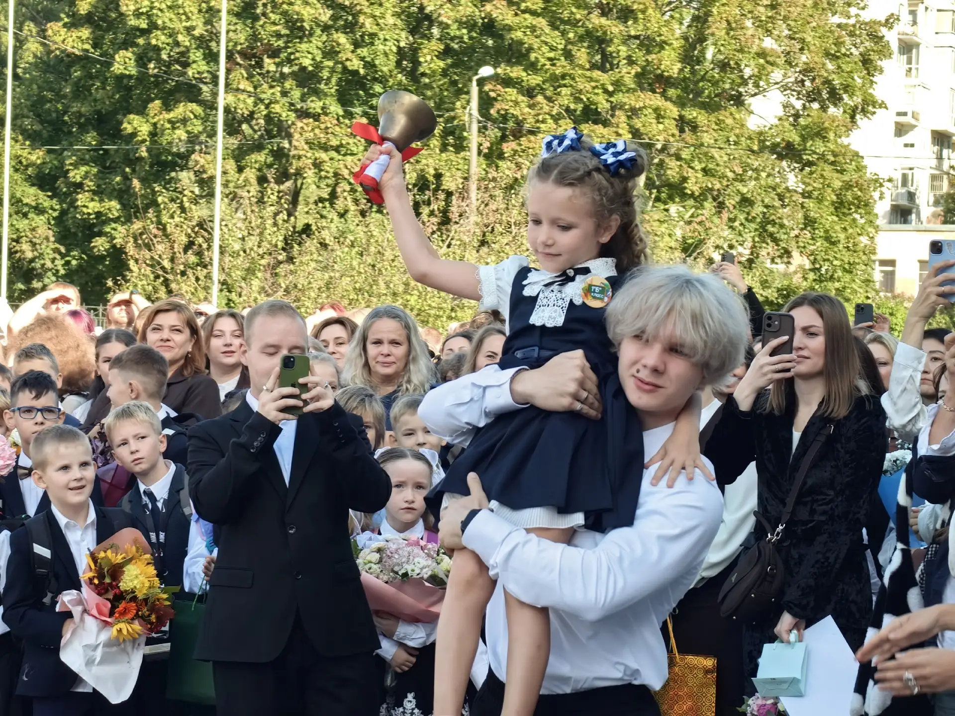 Прозвенели первые звонки нового учебного года