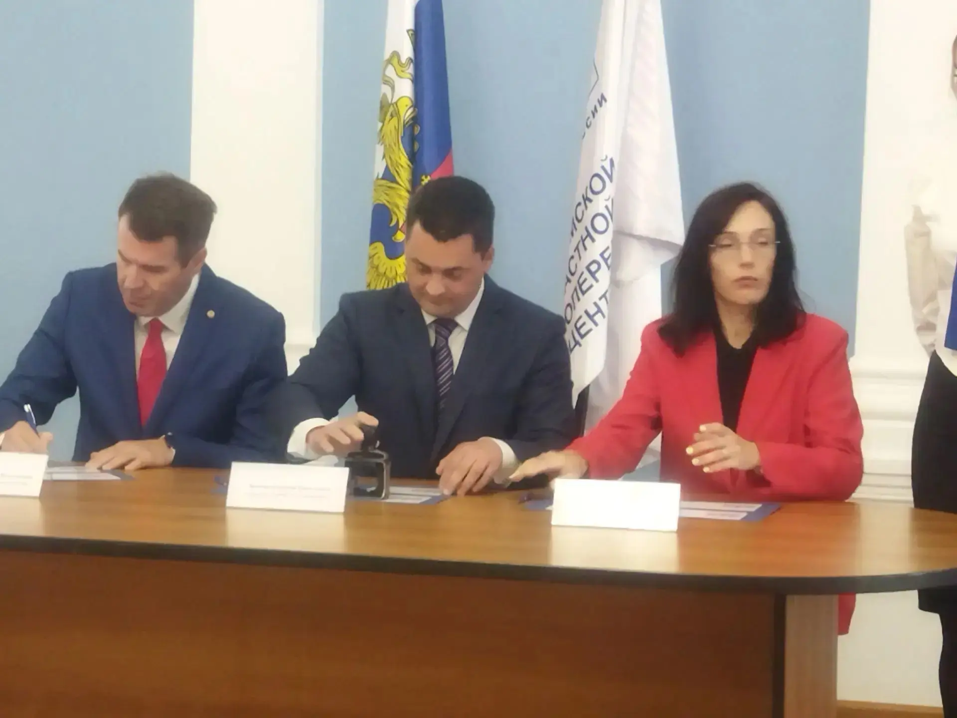 Департамент цифрового развития Костромской области поздравляет коллектив РТРС с 25-летием!