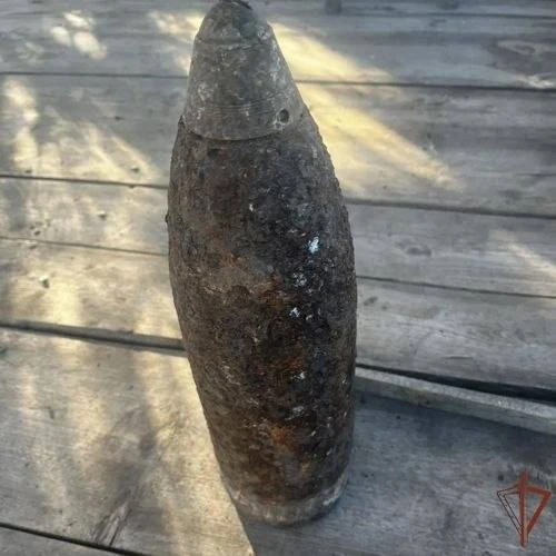 🔎💣Снаряд времён Российской империи нашли в Алатырском районе

Жители Алатырского района обнаружили