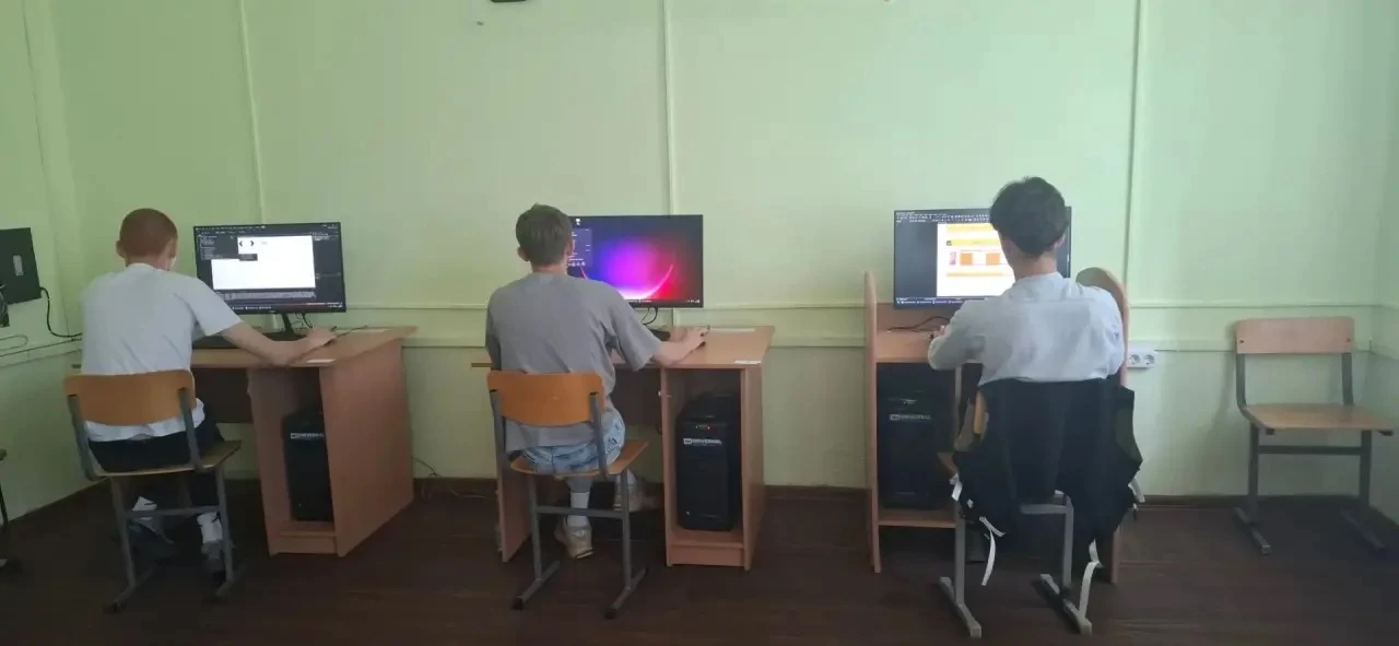 🚀 Взлетная полоса чистого кода!

16 июня в Авиационном техническом колледже гремел не мотор, а клав