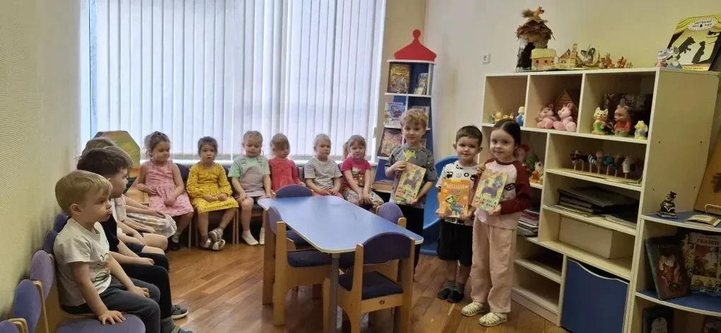 📕Литературный марафон у дошколят 😊  Стихи Сергея Михалкова — это не просто строчки, это целая эпоха,