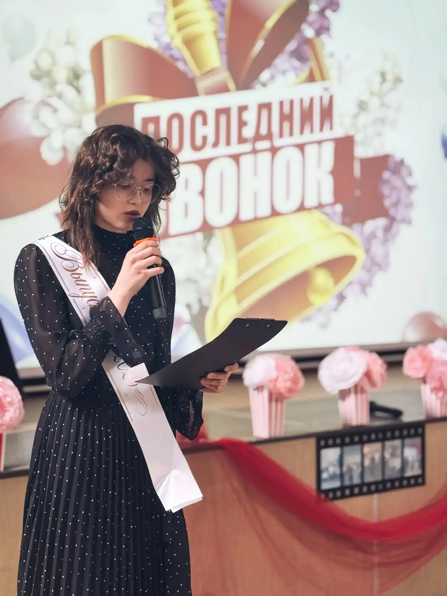 ✏️ 🎬 КУДА ТАМ ГОЛЛИВУДУ! Наш 11-й класс хайпанул на Последнем звонке!🍿

Если вы думали, что Послед