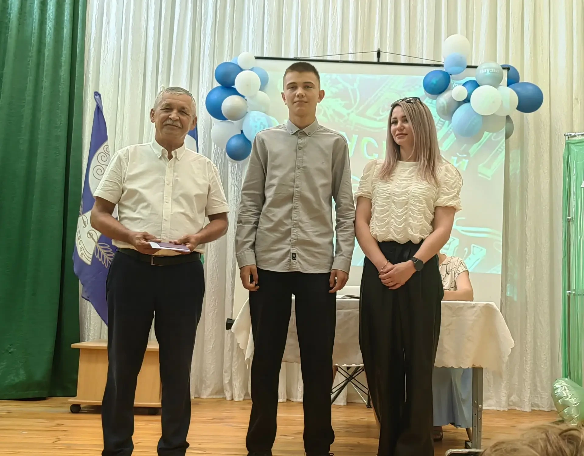 #Выпуск2026 🎉 Прощание с девятым классом
🎓 Сегодня, 26 июня, в МБОУ СОШ им.Бекетова В.С. д.Воскрес