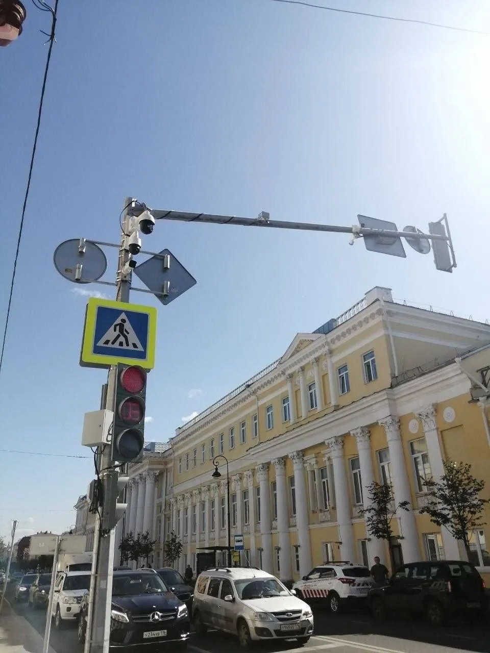 На «умные» светофоры в Татарстане потратили 125,7 млн рублей.