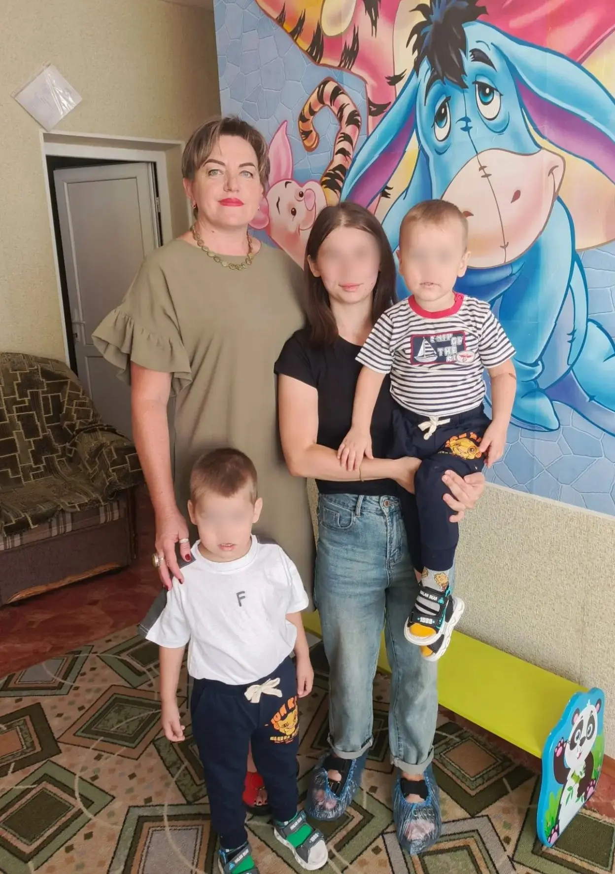На прошлой неделе двое наших мальчишек вернулись к маме. ❤️