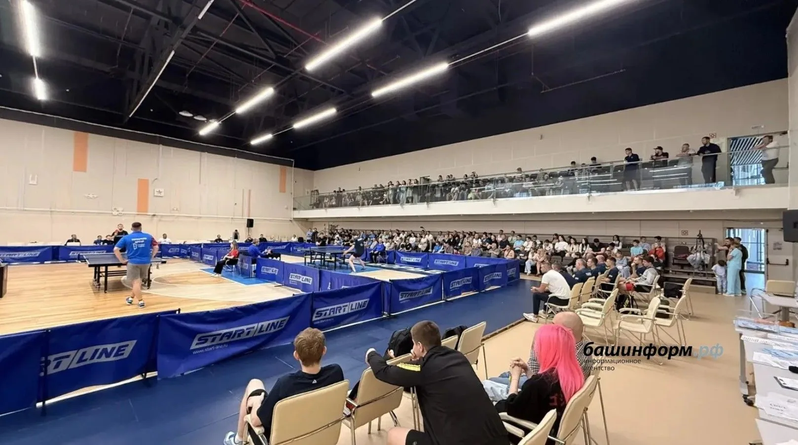 Ракетки, эмоции и полный зал болельщиков 🏓