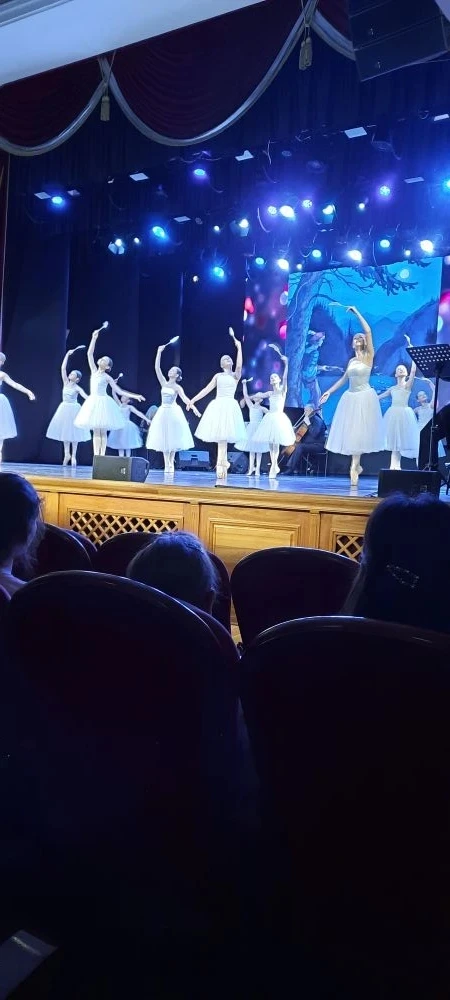 ЛЕТО-ОТЛИЧНОЕ ВРЕМЯ ДЛЯ ПРОФИЛЬНЫХ ОТРЯДОВ! 

Знаете ли вы, что в нашем лицее действуют различные пр