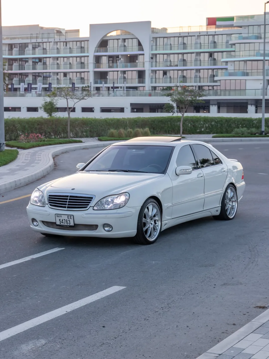 Mercedes-Benz W220 S500 в исполнении Lorinser.