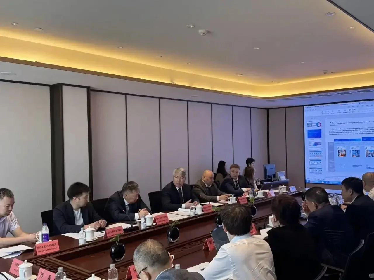 🤝 Глава Бурятии принял участие в Российско-Китайской Межправкомиссии   В Харбине прошло X Российско-
