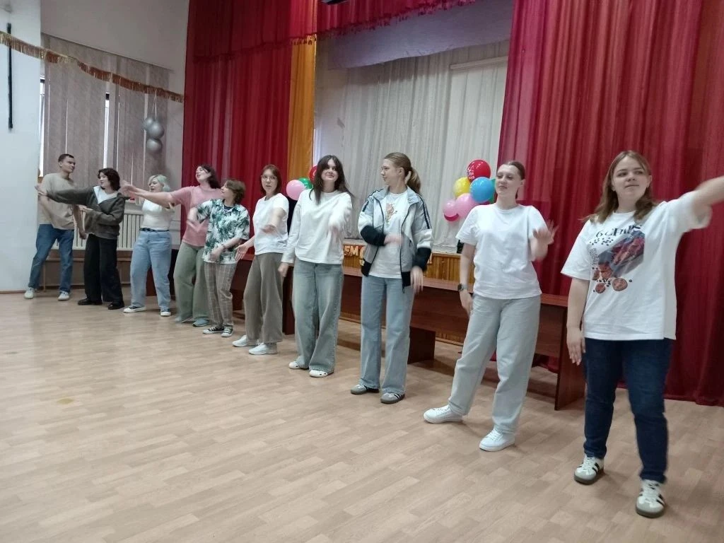 Заряды бодрости в центре помощи детям — встречайте героев дня!🔥