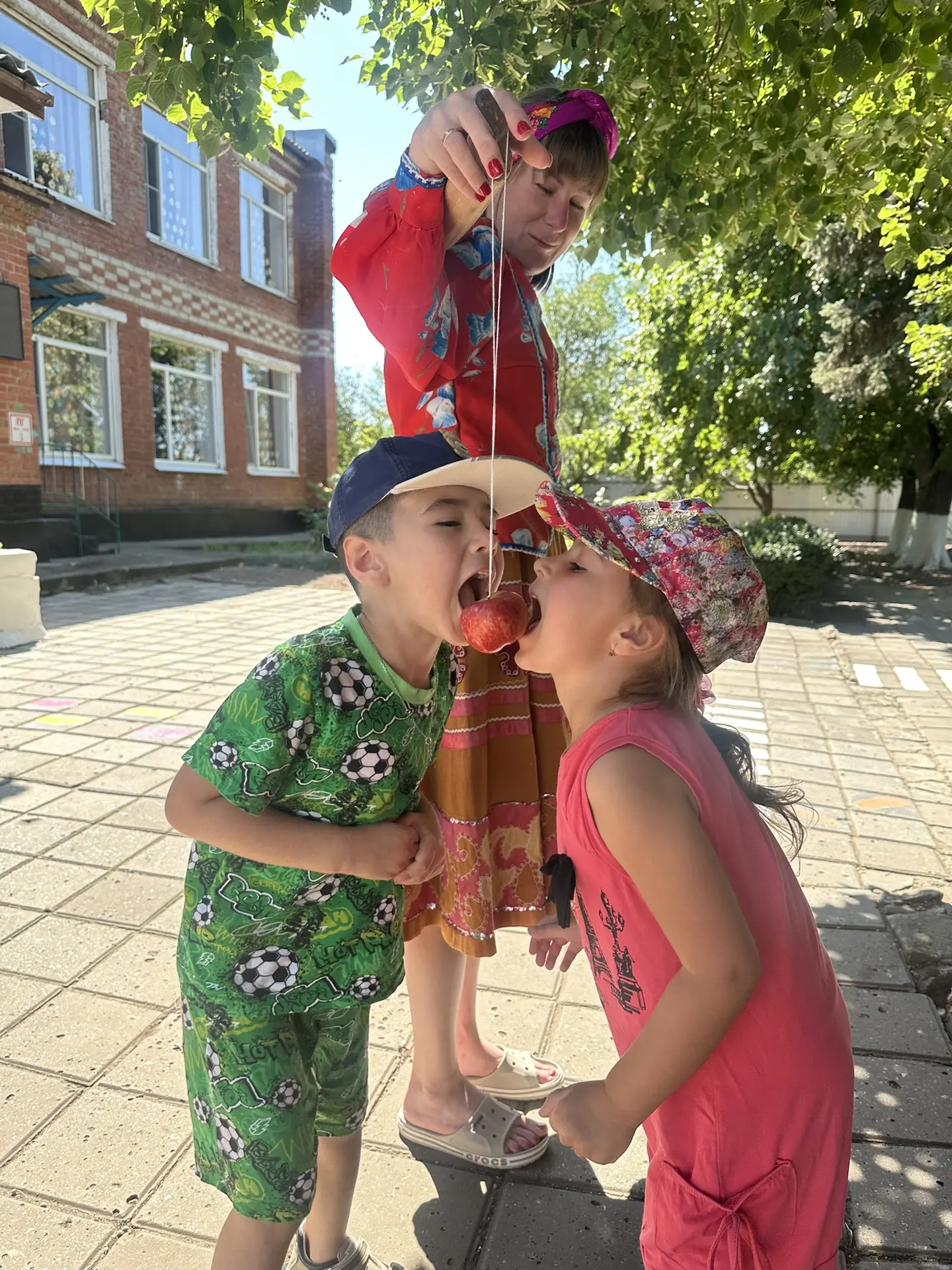🍎В нашем детском саду прошёл весёлый и познавательный праздник — «Яблочный Спас -яблоч...