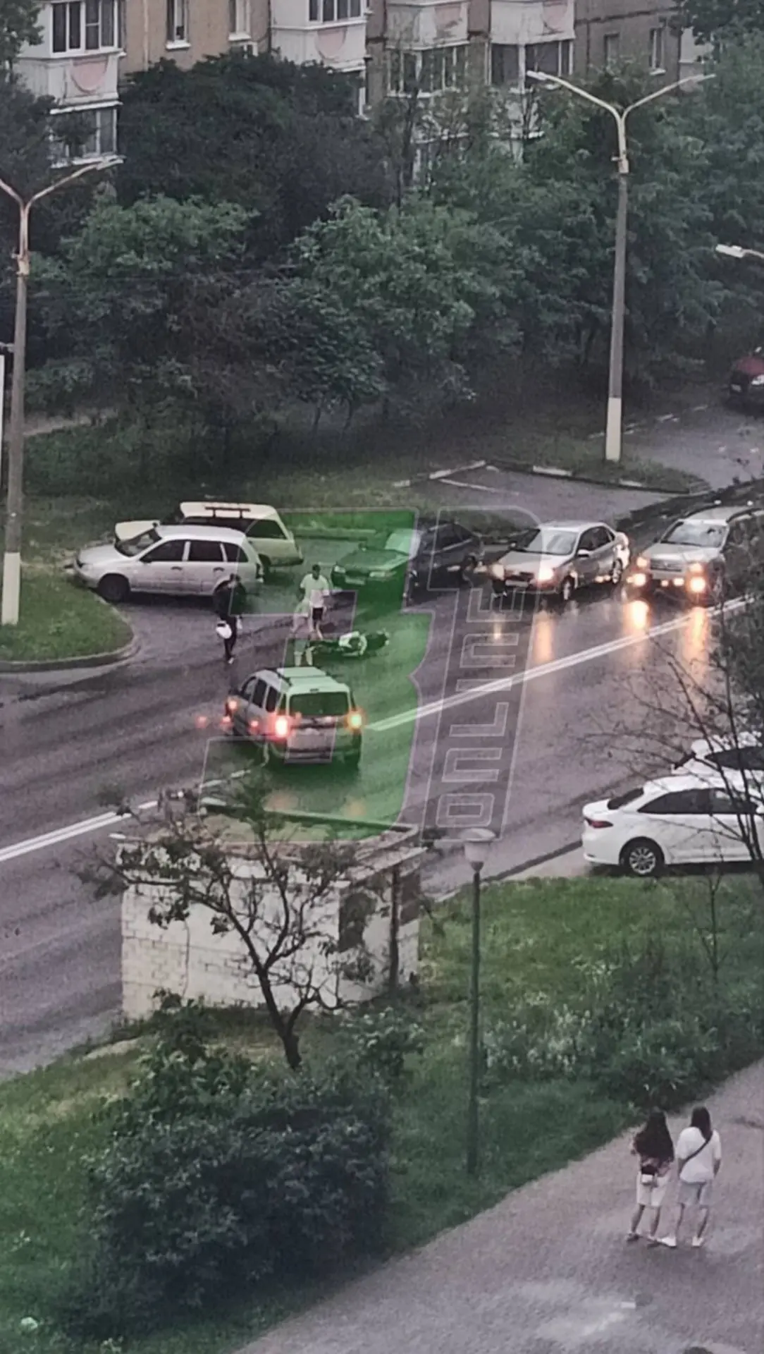 ❗️Сегодня на улице Будённого произошло ДТП с мотоциклом и «Ларгусом»