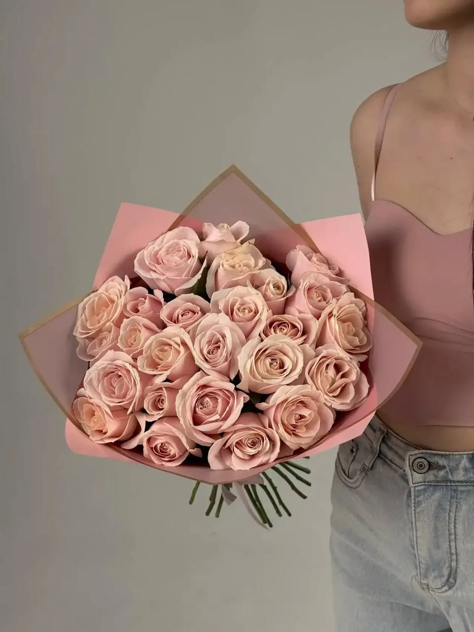 Начни субботу правильно🥰

Шикарное предложение для Вас! 
Розы в нежно розовом оттенке - 100₽🩷🌸

Д