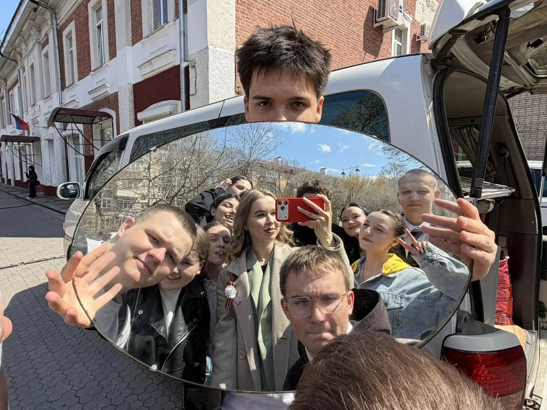 🎭Театральный коллектив "Реплика" ПримИЖТ отправился в свои первые гастроли! Наши студенты успевают н