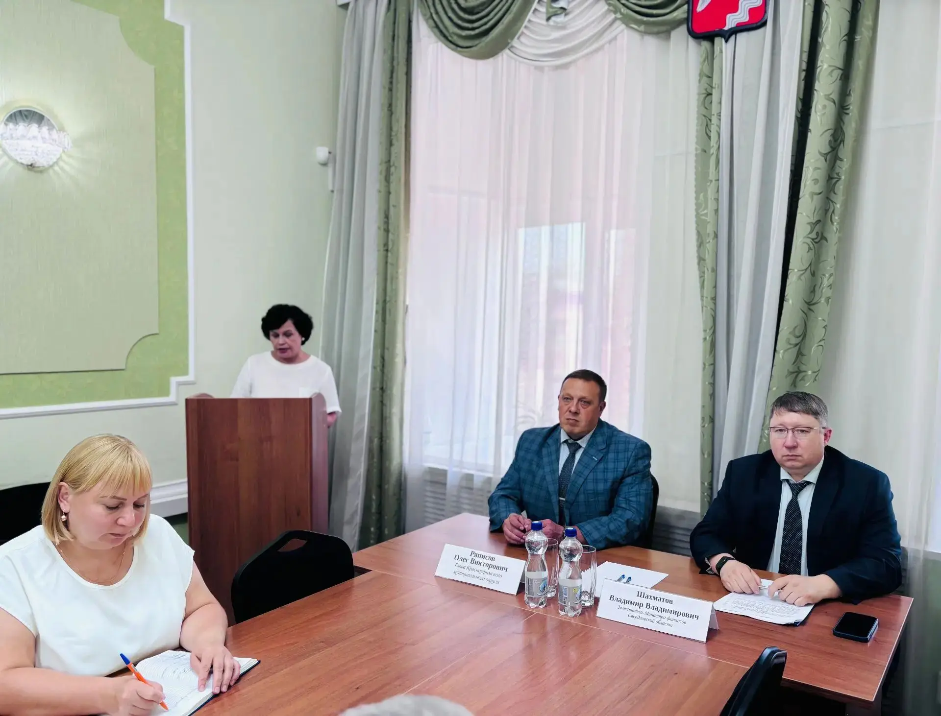 С рабочим визитом в Красноуфимском районе побывал заместитель министра финансов Свердло...