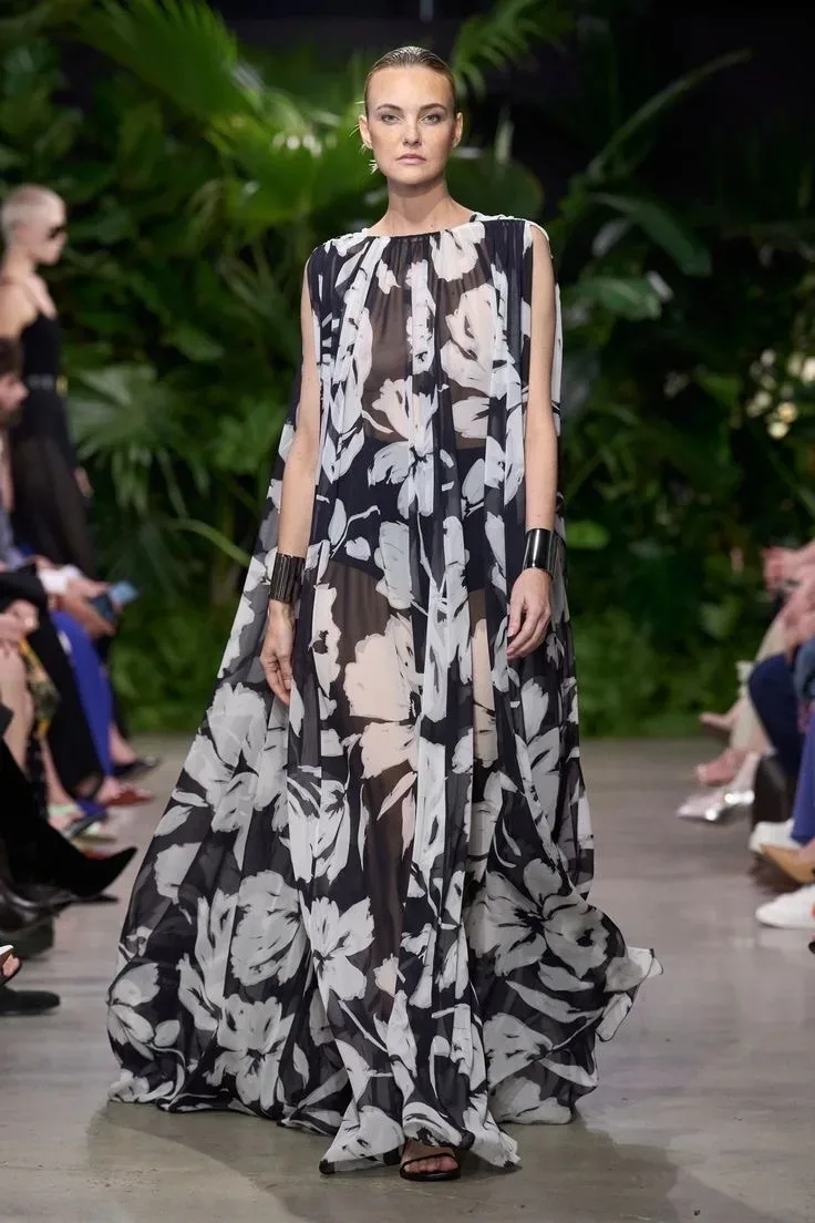 ШИФОН 

Уникальный шелковый шифон для бренда Max Mara 
Летящие платья, блузы с бантами, платья с обо