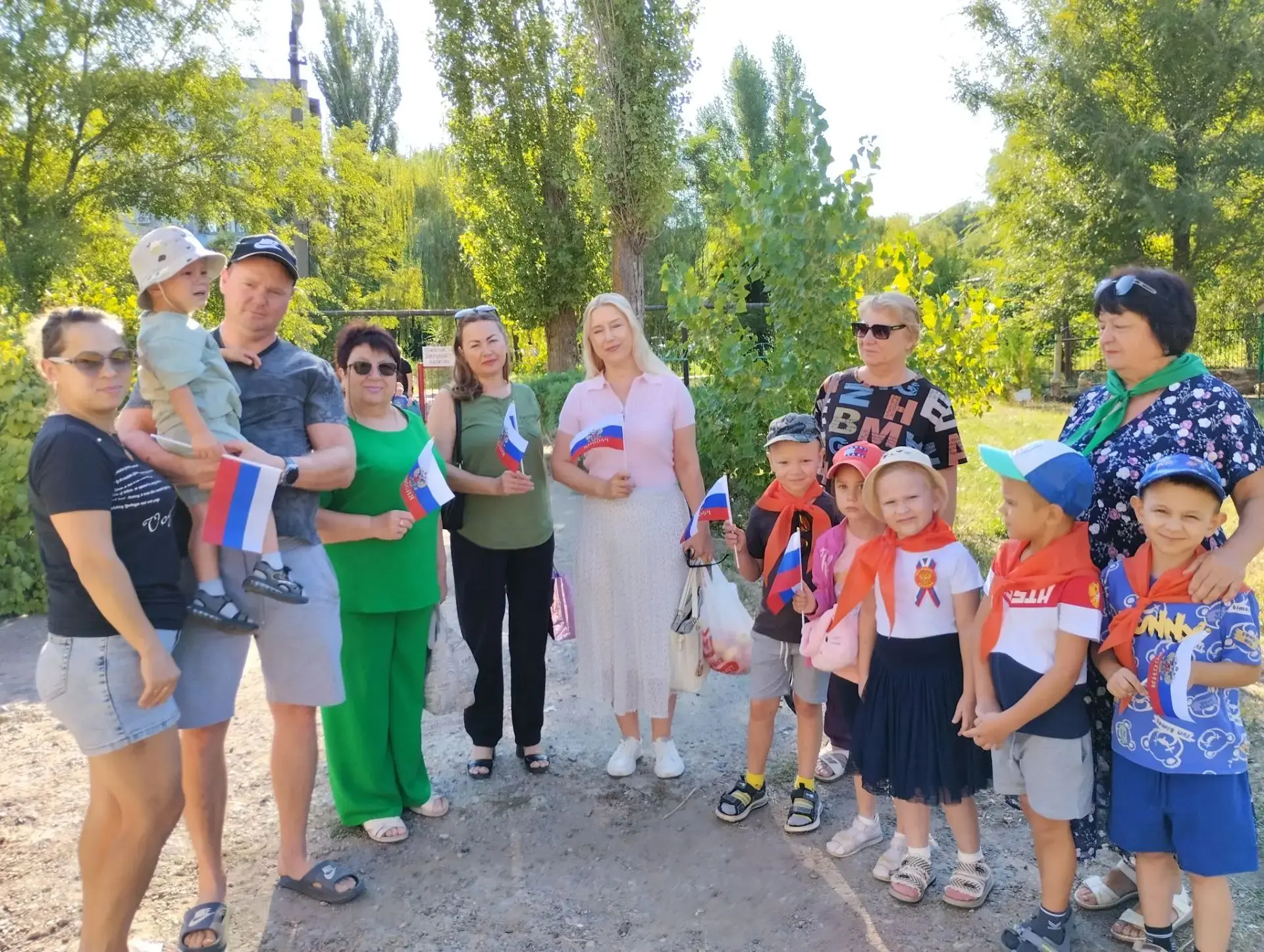 🌞 21 августа в МБДОУ «Новорогачинский детский сад "Золотой петушок"» с самого утра был...