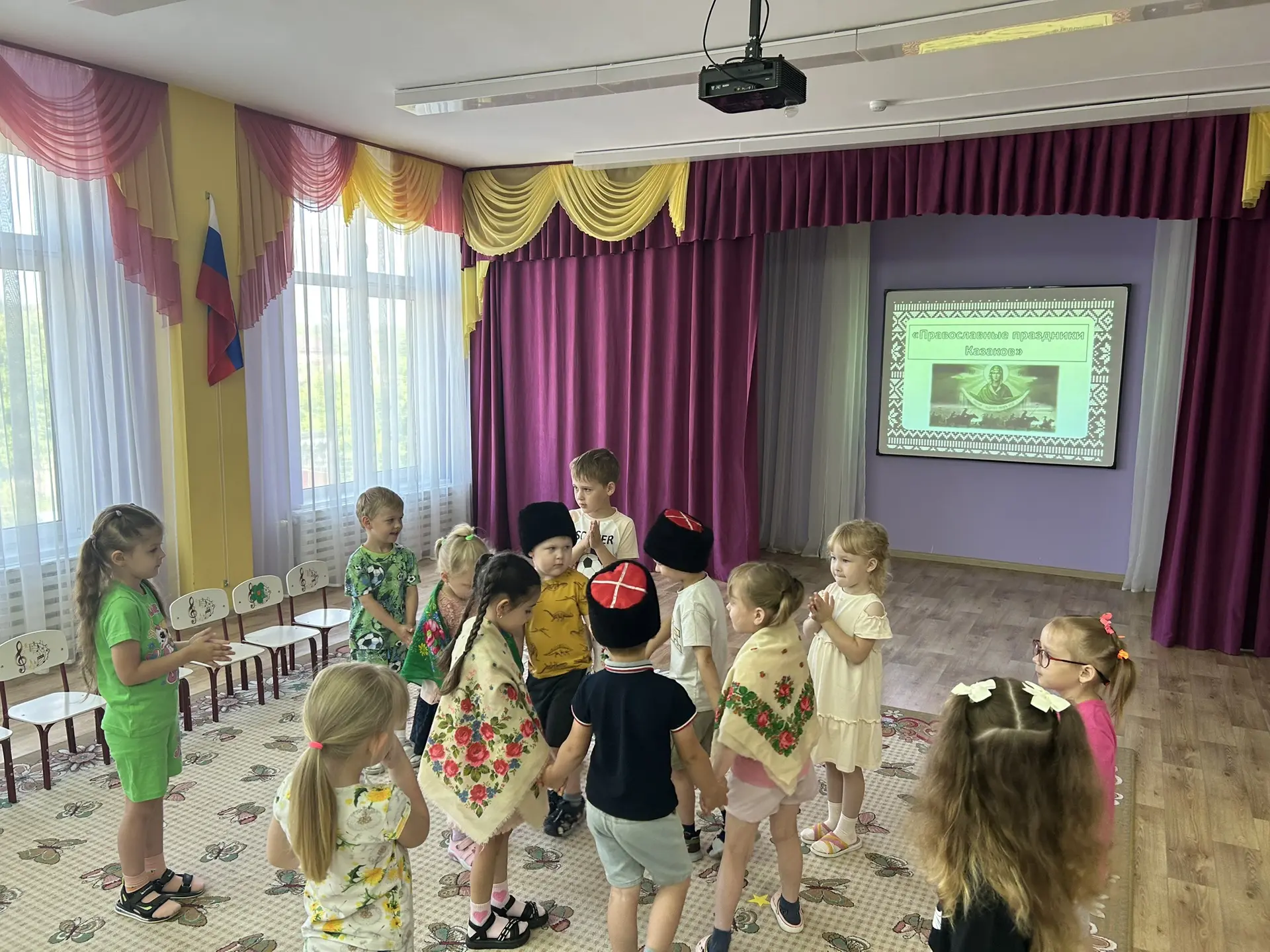 В рамках муниципального проекта «Возрождение казачьих традиций в детских садах Волоконо...