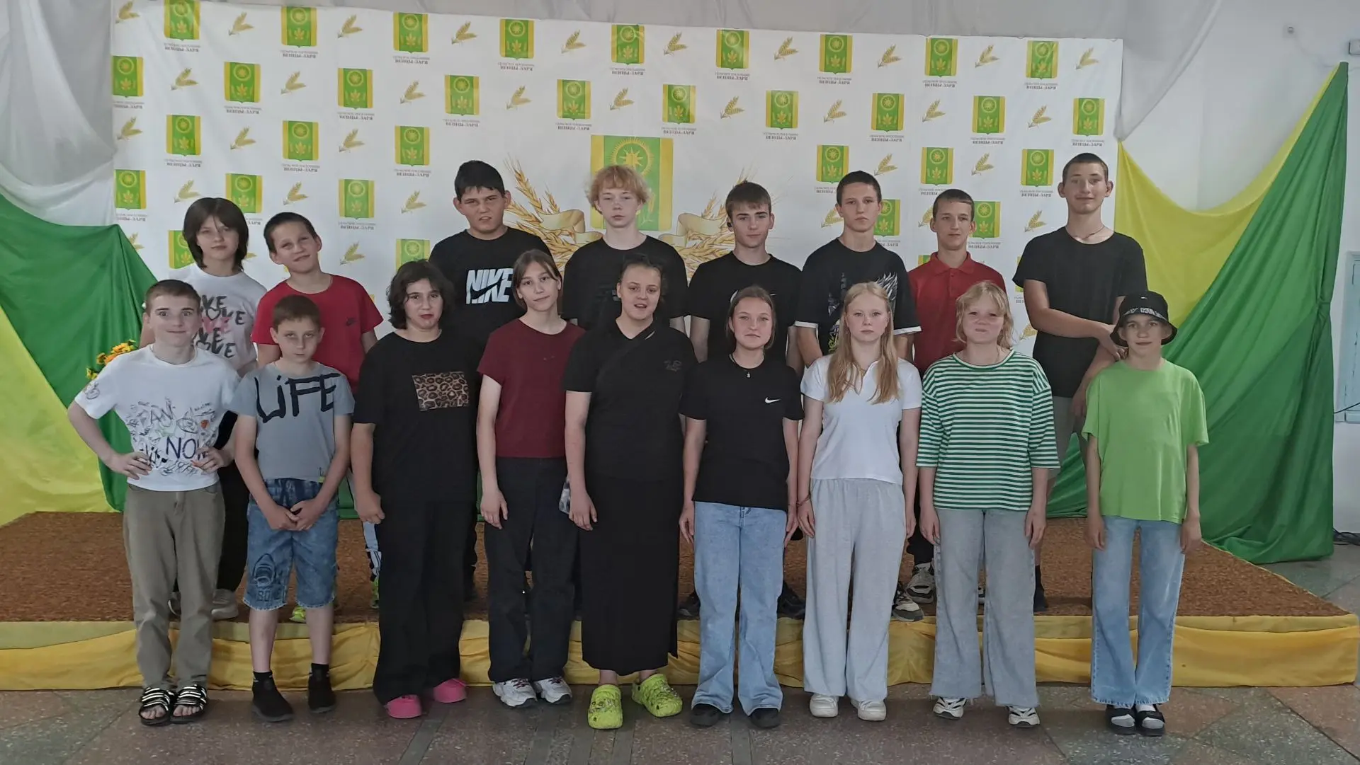 💥Путешествие в космос
 
👫Нашим воспитанникам посчастливилось вновь посетить зал авиации и космонав