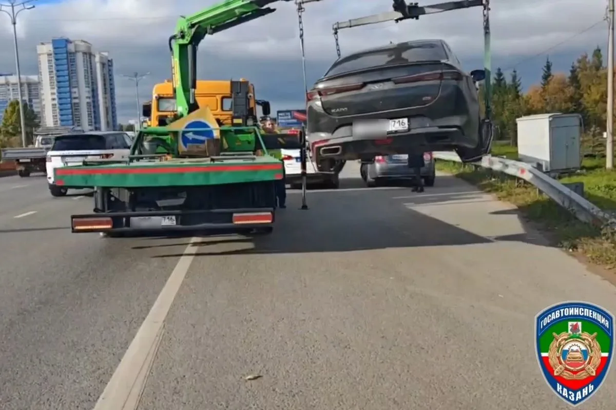 В Казани KAIYI отправили на штрафстоянку за долг владельца в 150 тысяч