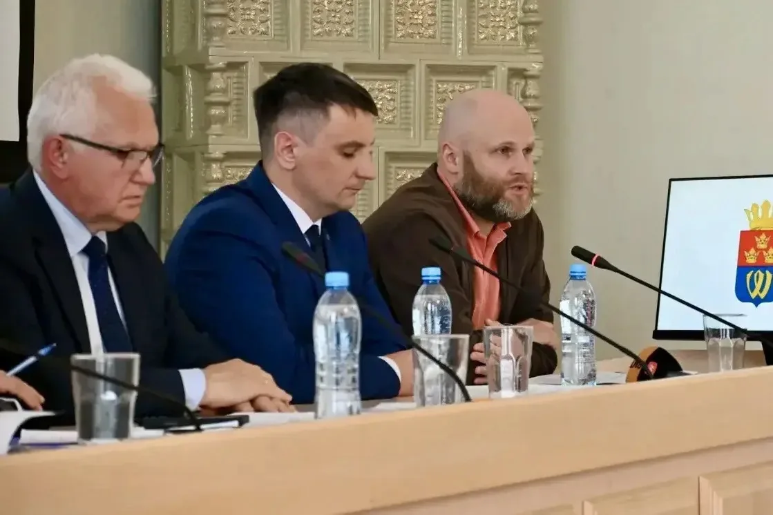 В Выборге комитет принял участие в заседании межведомственной комиссии по подготовке об...