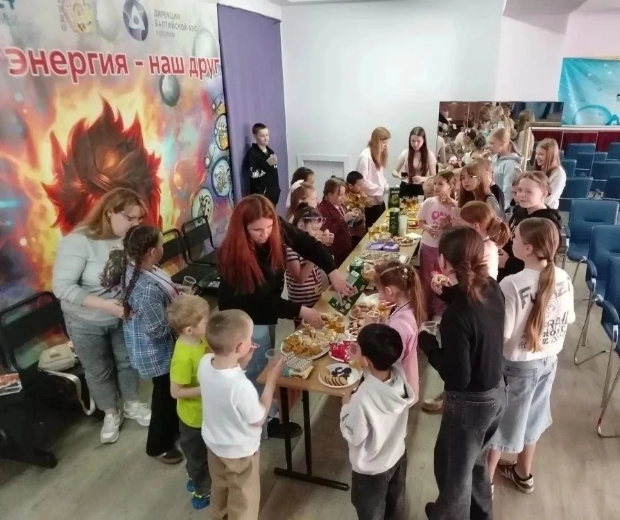 В рамках творческих отчётов в хореографическом коллективе «Фантазия» (руководитель Гриш...