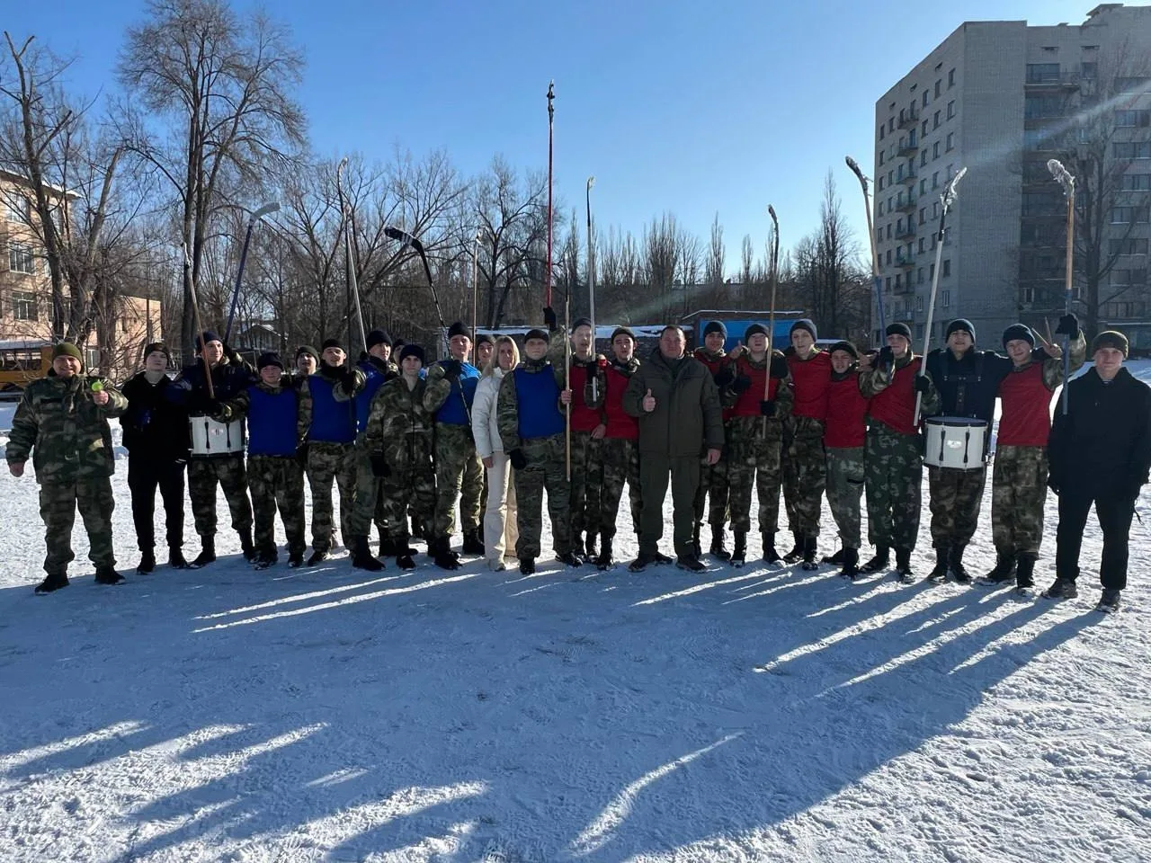 Дружеский хоккейный матч состоялся на кадетском плацу