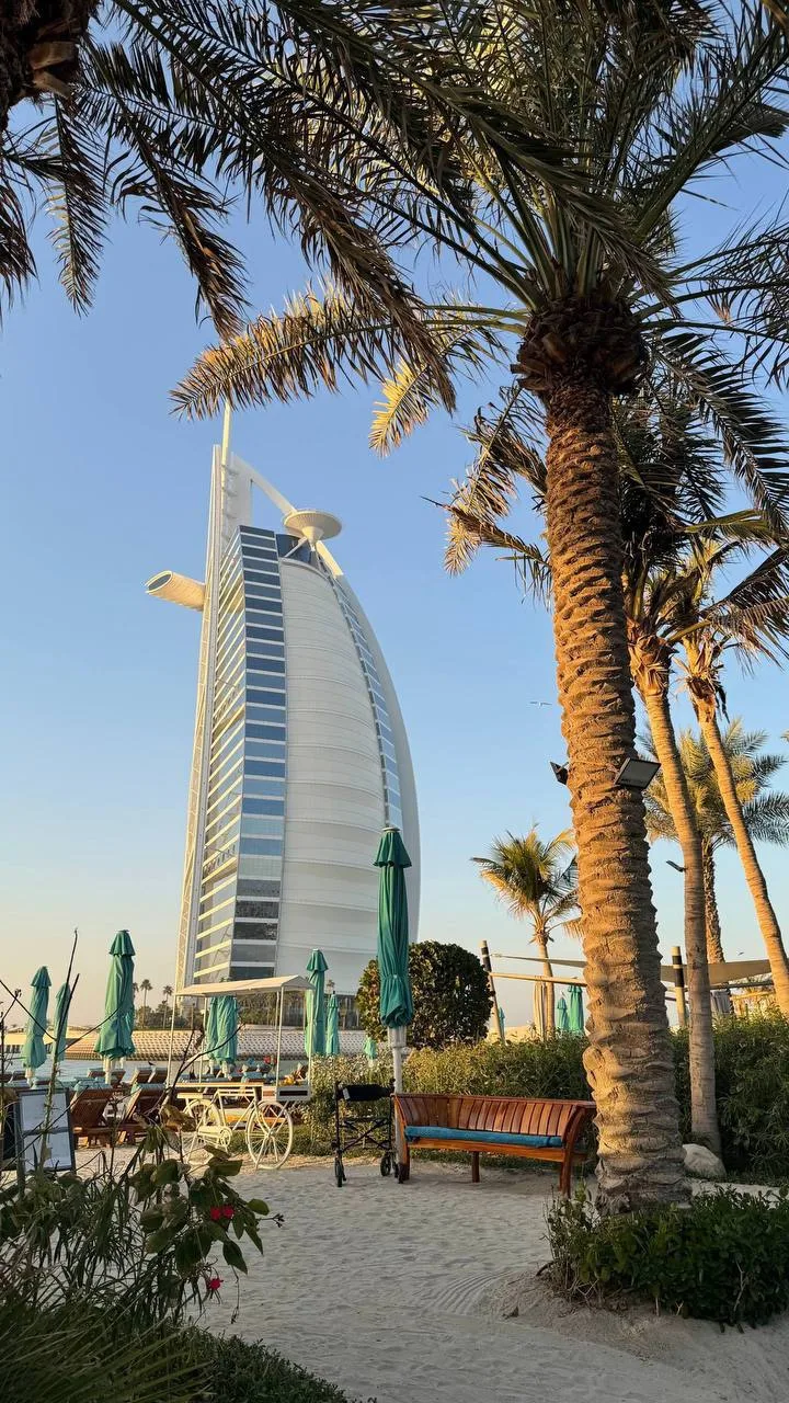 Шампанскооооеее 🍾  всем!!!

🇦🇪 МИД России отменил рекомендации воздерживаться от туристических по