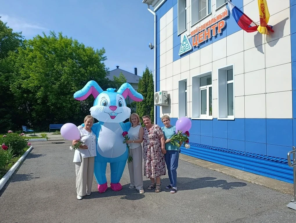 🎉Получатели социальных услуг клубного пространства «Мой социальный центр» Шумерлинског...