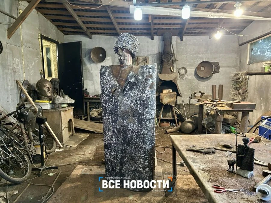 В Нижнем Тагиле к Дню города установят новые металлические скульптуры, созданные участн...